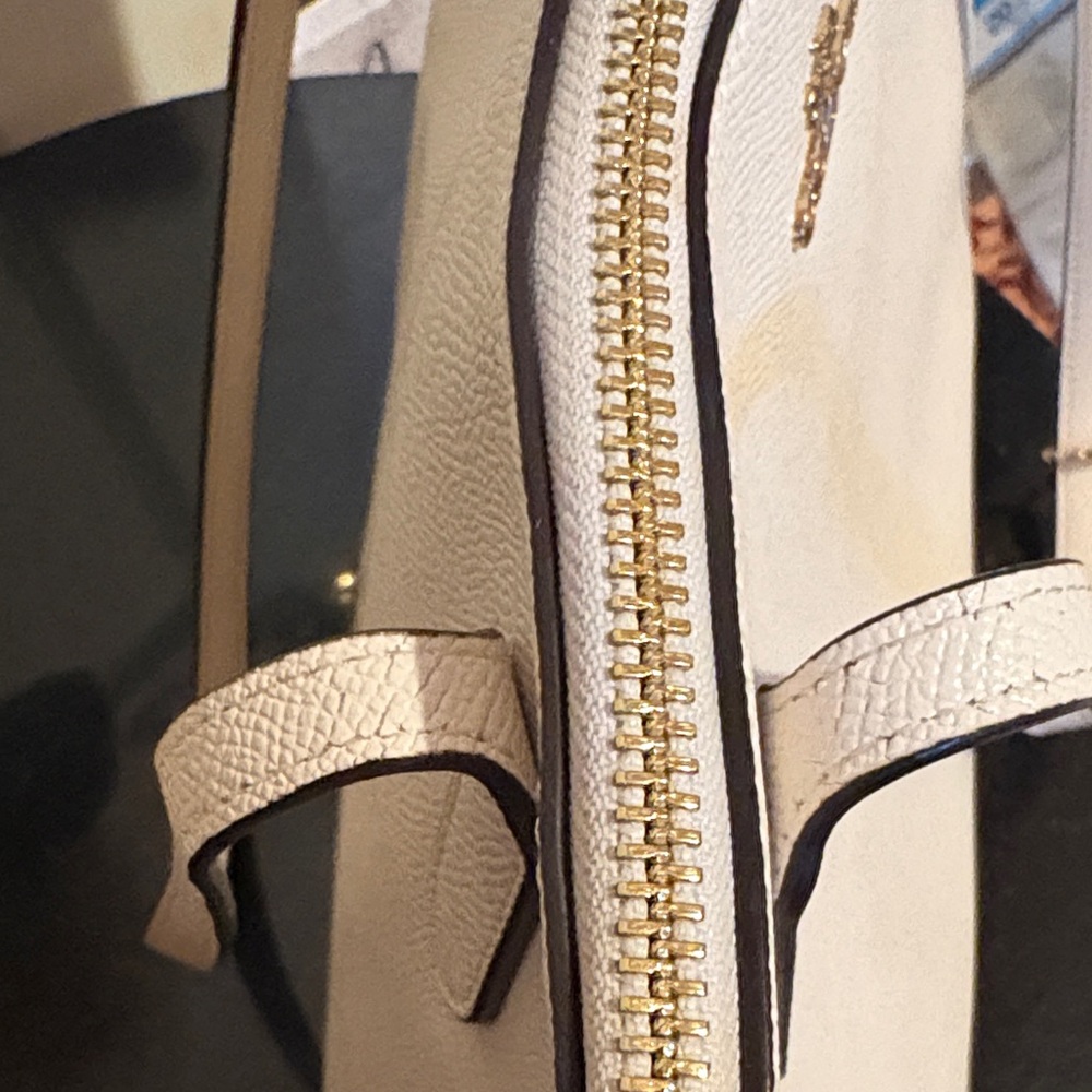 Coach Ivory Leather Tote Bag - Picture 4 of 4